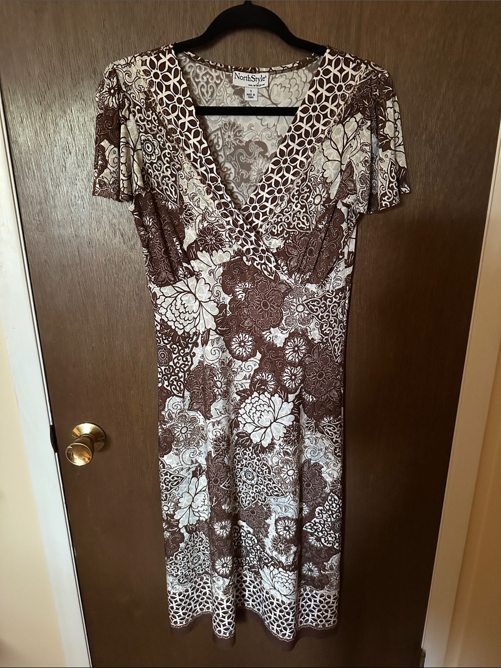 NorthStyle Brown & Cream Floral Midi Dress